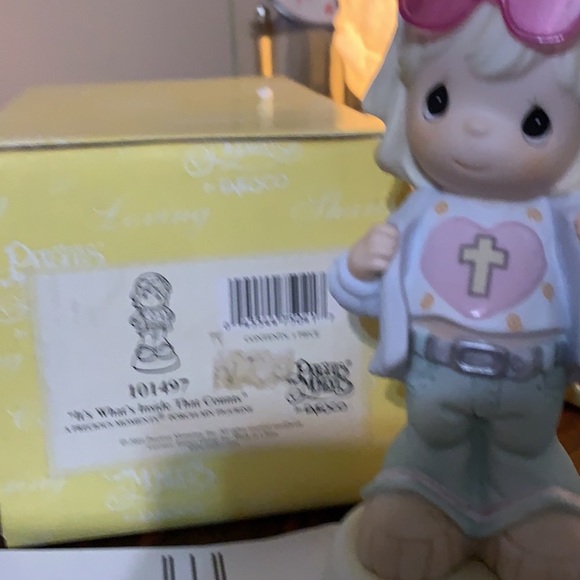 Precious Moment,  It’s What’s Inside That Counts. - Picture 5 of 6